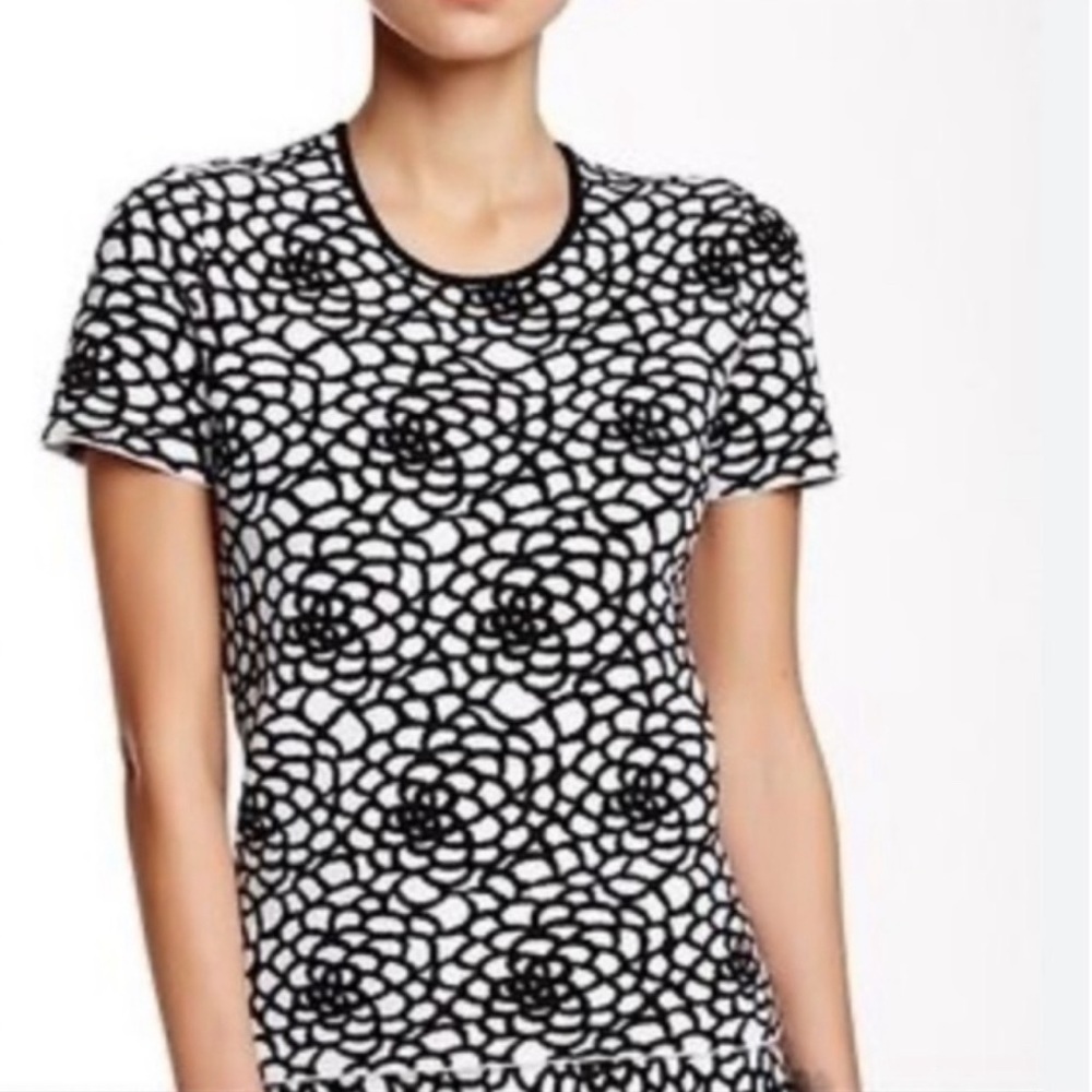 A.L.C. White & Black Intarsia Floral Knit T-shirt US M